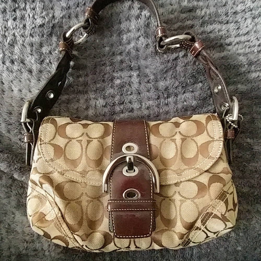 Coach Purse Monogram Buckle